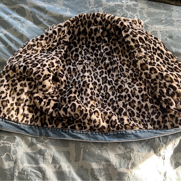 Levi’s trucker reversible leopard fur denim jacket - Picture 8 of 12